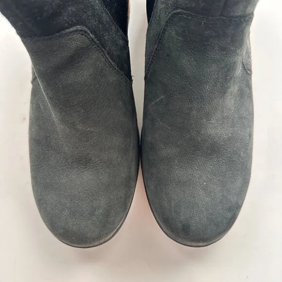 UGG Australia Bonham Chelsea Ankle Boots Black Suede Womens Size 8.5