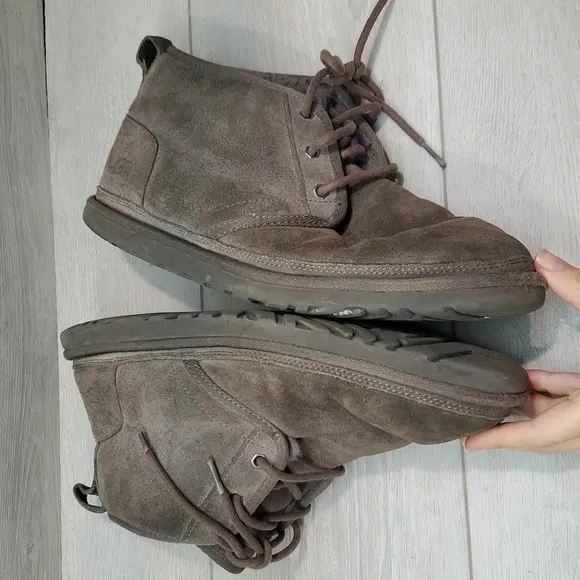Ugg Australia Neumel Mens 3236 Ankle Leather Chukka Boots shoes sz 11