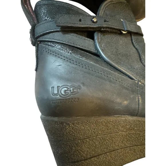 Ugg Australia women’s Emalie leather waterproof wedge boots sz 9