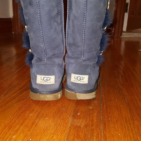 UGG Bailey Buttons Triplet Boots