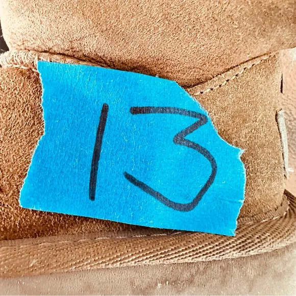 UGG boots suede kids size 6