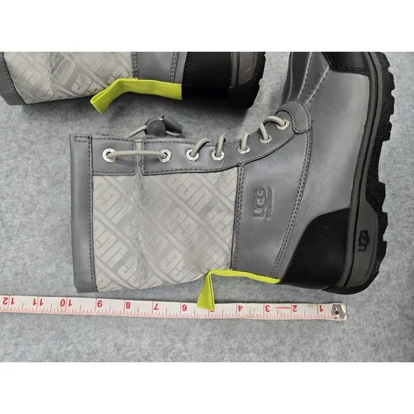 UGG BUTTE II‎ CWR METAL UGG PRINT LEATHER WATERPROOF YOUTH BOOTS SIZE US 2