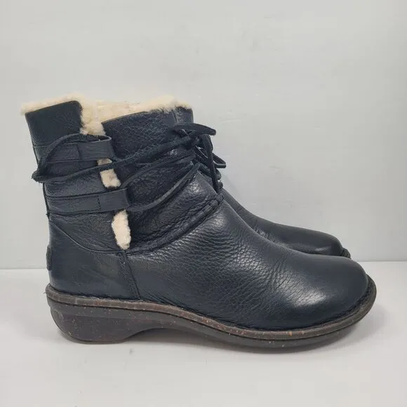 Ugg Caspia Women's Black Leather Ankle Boots S/N 1932 US Size 9