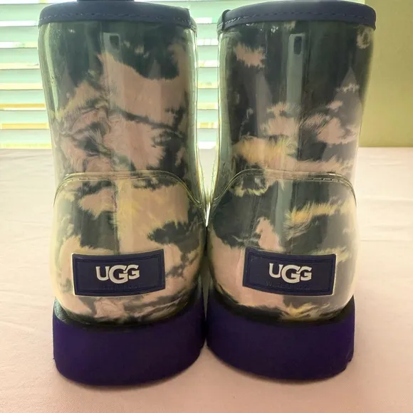 UGG Classic Clear Mini MarbleBoot | Size 8 EUC