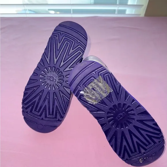 UGG Classic Clear Mini MarbleBoot | Size 8 EUC