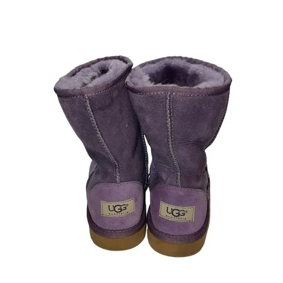 UGG Classic Lilac Girl Shoes Size 4