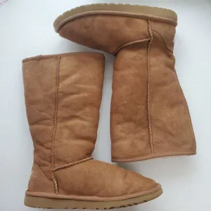 UGG Classic Tall II Chestnut‎ Suede Fur Boots Womens Size 5 -NIB- Mujer