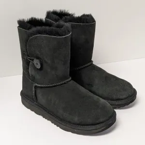 UGG Girls Bailey Button II Winter Boots, Black Suede, Big Kids 4