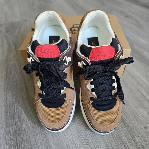 UGG Goldencush Sneakers