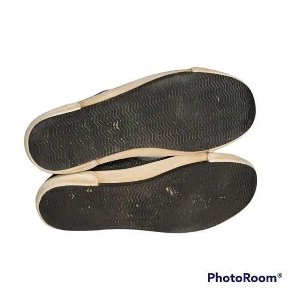 UGG I Heart Geometric Hi-top Sneakers