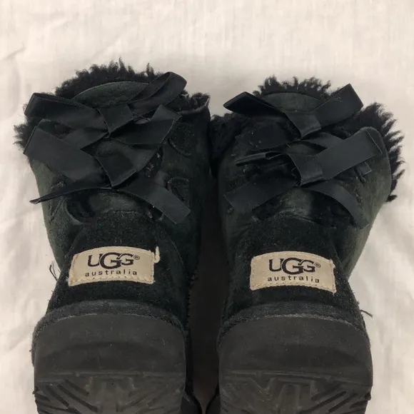 UGG Kids Bailey Bow Black Boots (S/N 3280T)/ Size: 10 Toddler