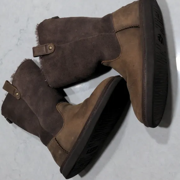 UGG KIDS BEACON TWO TONE BROWN LEATHER BOOTS