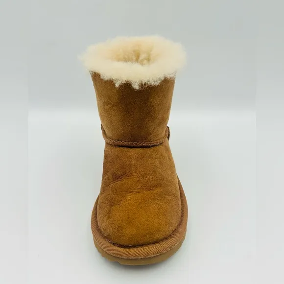 UGG Kids Toddler Bailey Boots Chestnut Cream Fur 9T