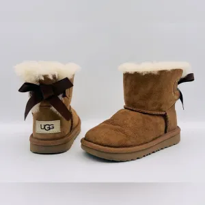 UGG Kids Toddler Bailey Boots Chestnut Cream Fur 9T