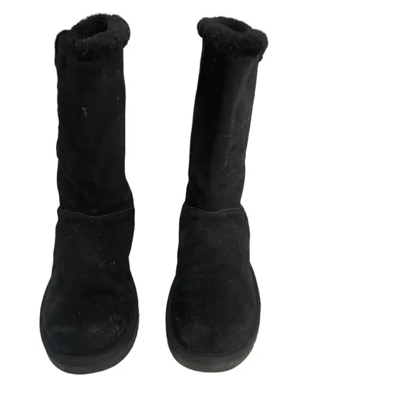 UGG Koolaburra Tall Black Suede Slip On Faux Fur  Boots Silver Button Size 8