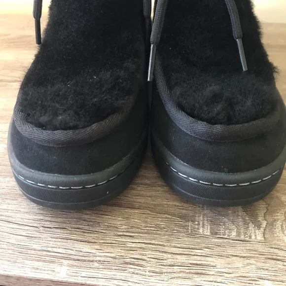 UGG Mukluk Revival Suede Sheepskin Boots Womens size 7