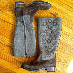 UGG Suede Embroidery Elegant Boots