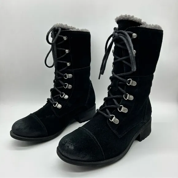 UGG Women’s Gradin Black Suede Combat Lace Up Boots Size 7