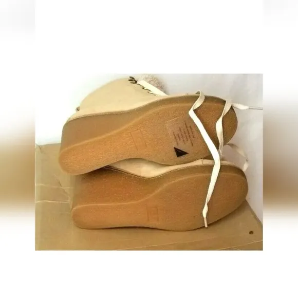 UGG Women's KIERNAN SLOUCH BOOTS Style No.1018784 HONEY USA SIZE 9.5