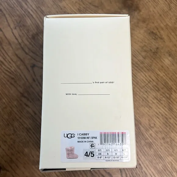 Uggs. Pink. I CABBY. New in box. Girls 4/5 Medium.