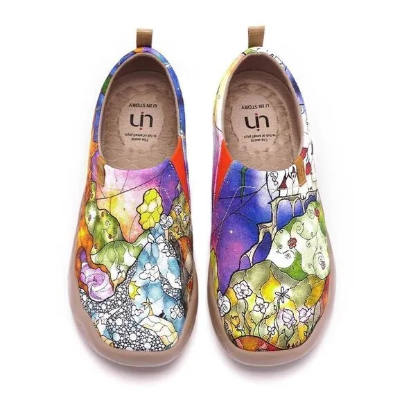 UIN Women's Fashion Sneaker Canvas Slip-On Ladies Travel Shoes (Princess Garden)