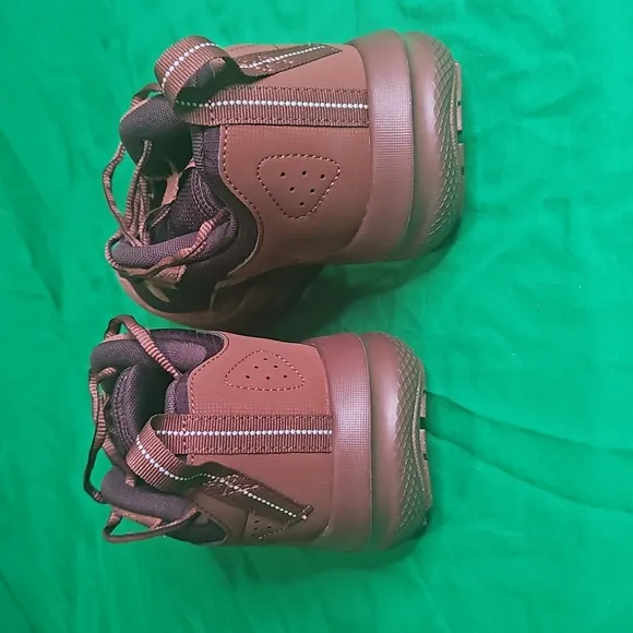 Under Amour Charged Verssert 2 sneakers