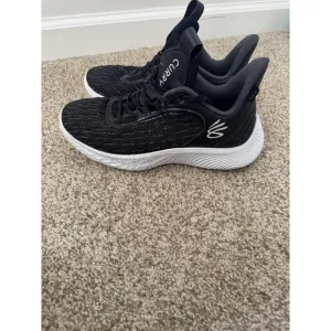 Under Armour Curry Flow 9 Team Black White Mens Shoes 3025631-001 Mens 8 W 9.5
