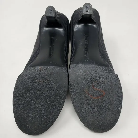 United Nude Fold Mid Shoes Heels Booties Round Toe
