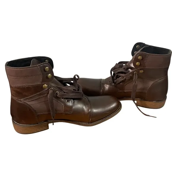 Unlisted by Kenneth Cole Cover Follow Leather Boots Brown Mens 8M
