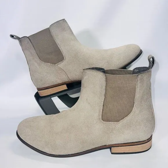 Urban Outfitters UO Chelsea Suede Boots Beige Men's 10