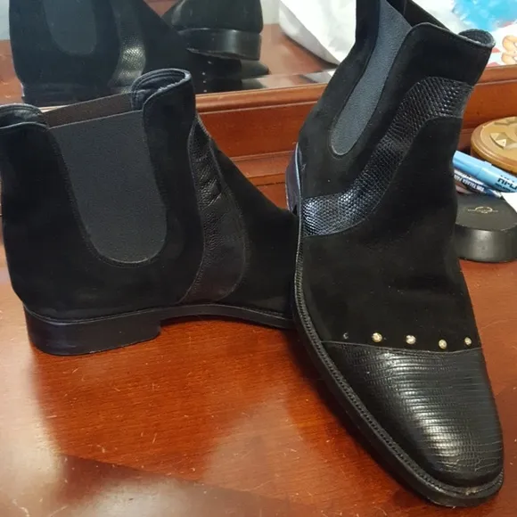 Valentino Garavani boots