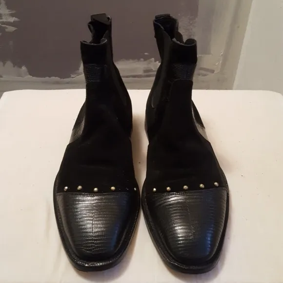 Valentino Garavani boots