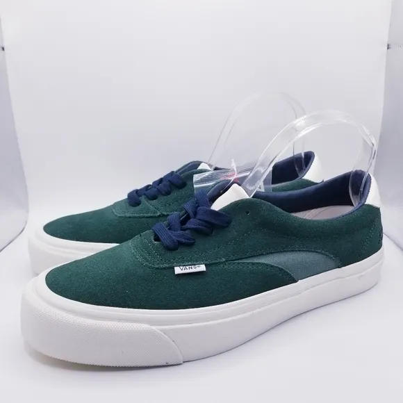 Vans Acer Ni SP Ultracush Dark Green Suede Sneakers NWT Men 9 Women 10.5