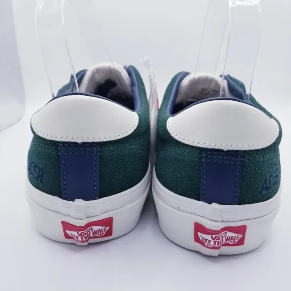 Vans Acer Ni SP Ultracush Dark Green Suede Sneakers NWT Men 9 Women 10.5