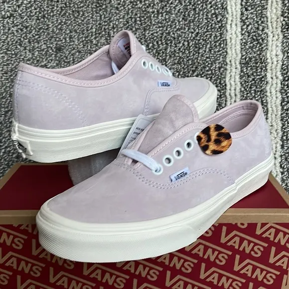 Vans Authentic Pig Suede Orchid Winter White WMNS