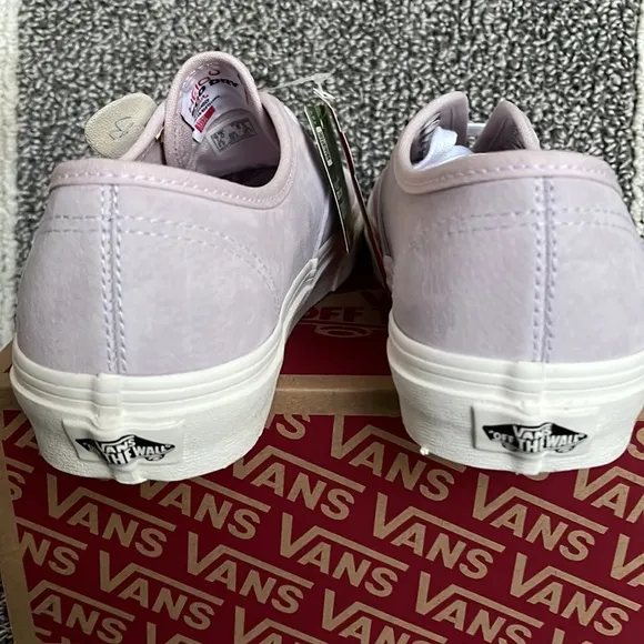 Vans Authentic Pig Suede Orchid Winter White WMNS