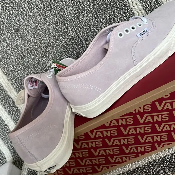 Vans Authentic Pig Suede Orchid Winter White WMNS
