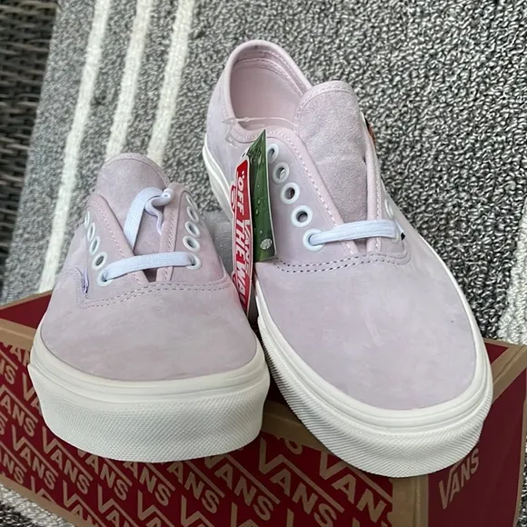 Vans Authentic Pig Suede Orchid Winter White WMNS