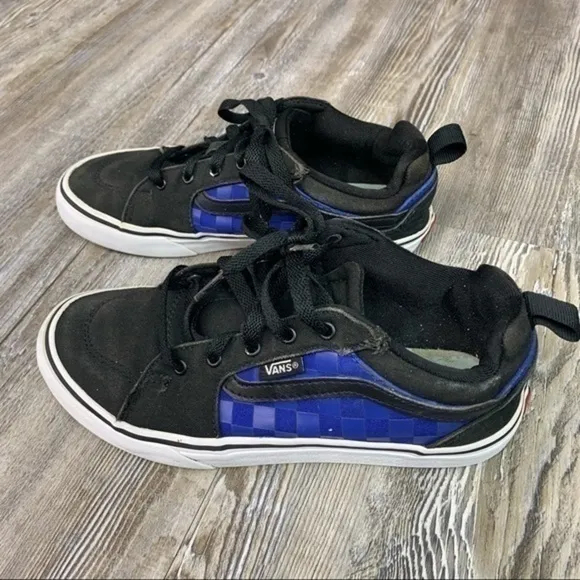 Vans Black Blue Woven Side Suede Sneaker Size 4