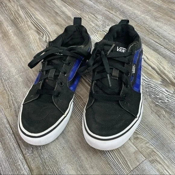 Vans Black Blue Woven Side Suede Sneaker Size 4