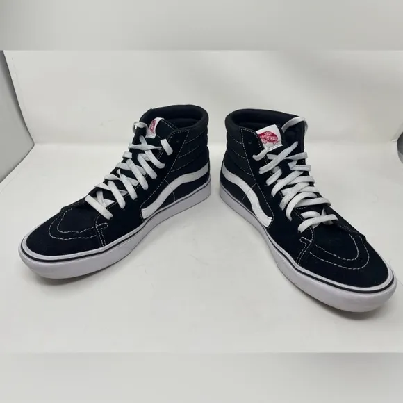 Vans Black Classic Sneakers with Canvas Upper and Rubber Sole