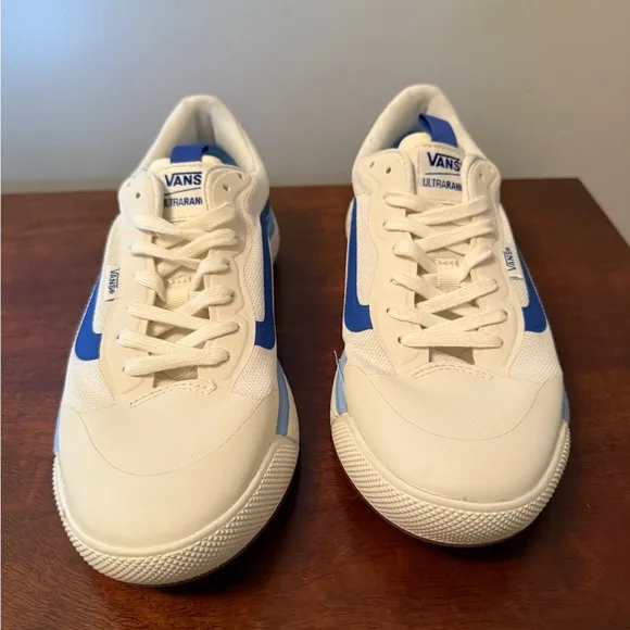 Vans Blue and White UltraRange Size 9