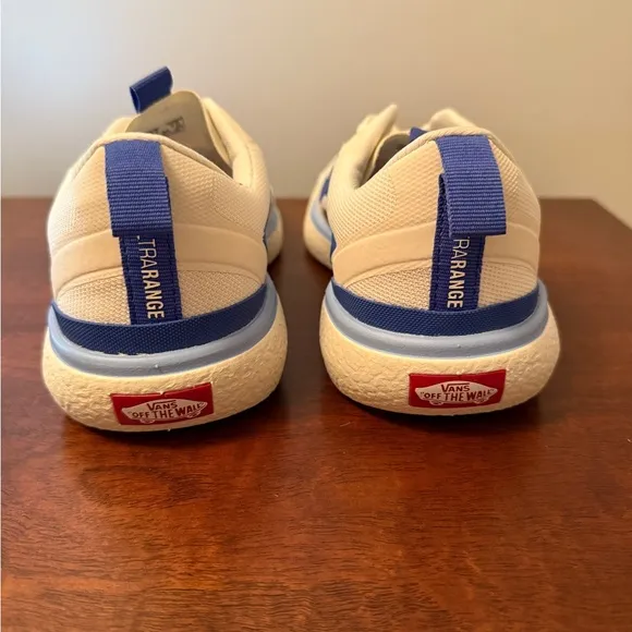 Vans Blue and White UltraRange Size 9