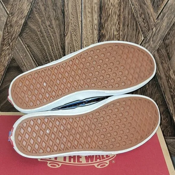 Vans Classic Slip On Checkerboard Shoes Size 5.5 Youth / Women 7