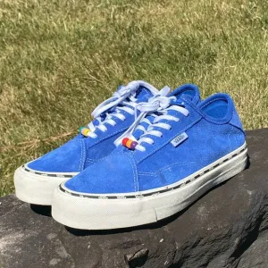 Vans Diamo Ni Suede Sneakers *rare*​