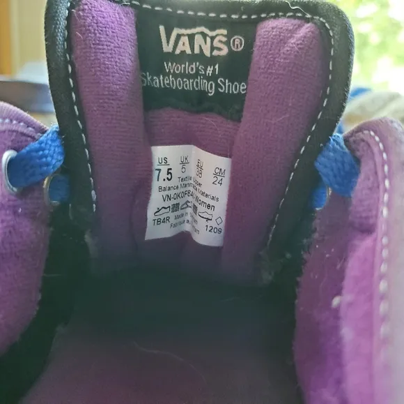 Vans Era Off the Wall Classic Purple/ black Shoes Unisex Womans Size 7.5