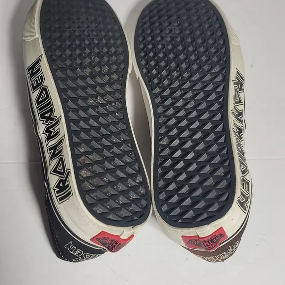 Vans Iron Maiden Graphic Print Shoes Sneakers Mens Size 7 SB5