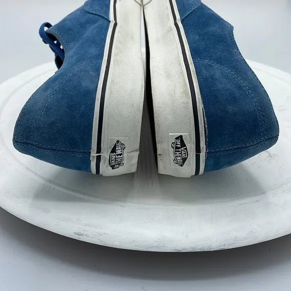 Vans Mens 8 Pro Blues Blue Ashes White  Suede Sneakers