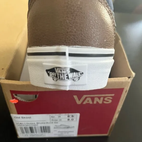 Vans Men's Blue and Brown Sneakers size 6.5 Men / 8.0 Women