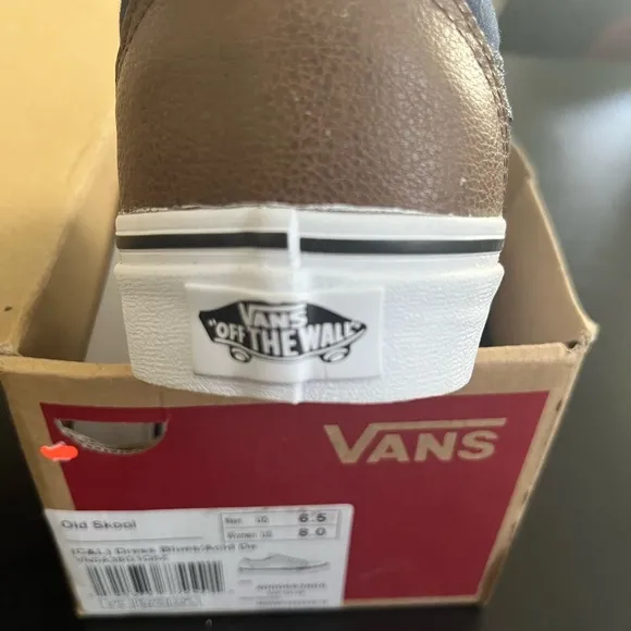 Vans Men's Blue and Brown Sneakers size 6.5 Men / 8.0 Women